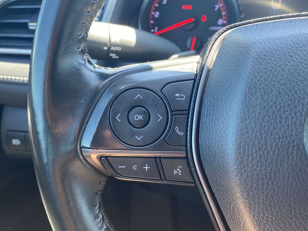 Used 2023 Toyota Camry XSE FWD image 20