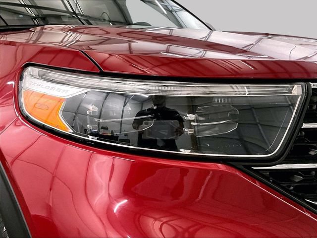 Used 2020 Ford Explorer XLT w/ Comfort Package AWD/4WD image 28