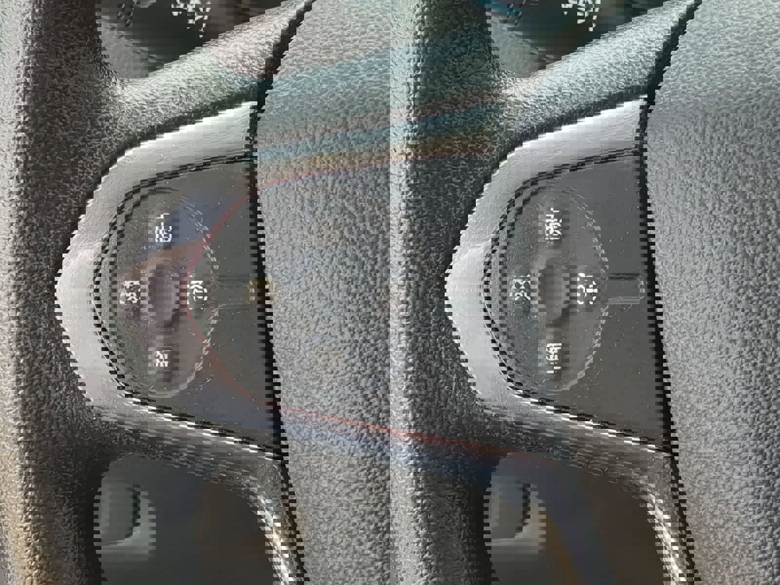 Used 2019 Chevrolet Traverse LS FWD image 23