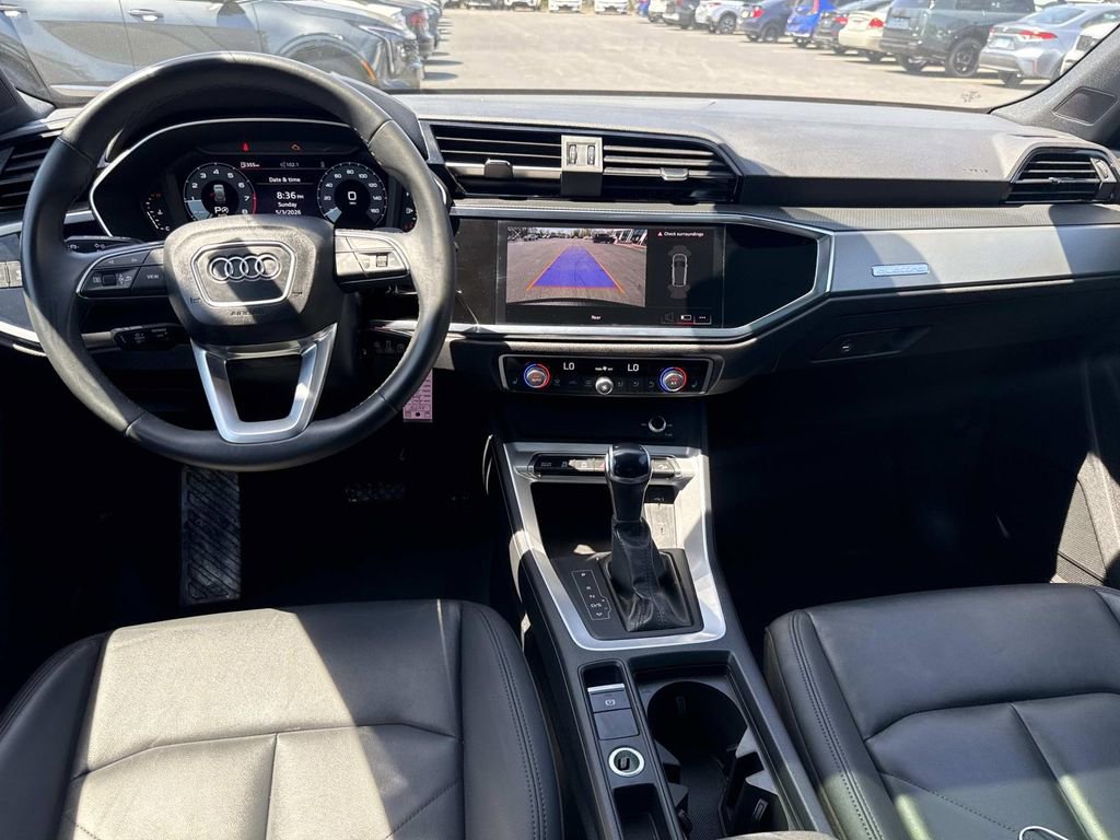 Used 2025 Audi Q3 2.0T Premium AWD/4WD image 16