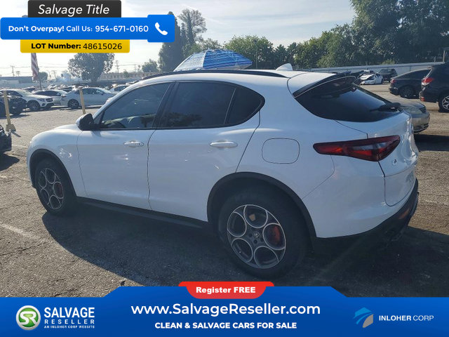 Used 2022 Alfa Romeo Stelvio Sprint RWD image 3