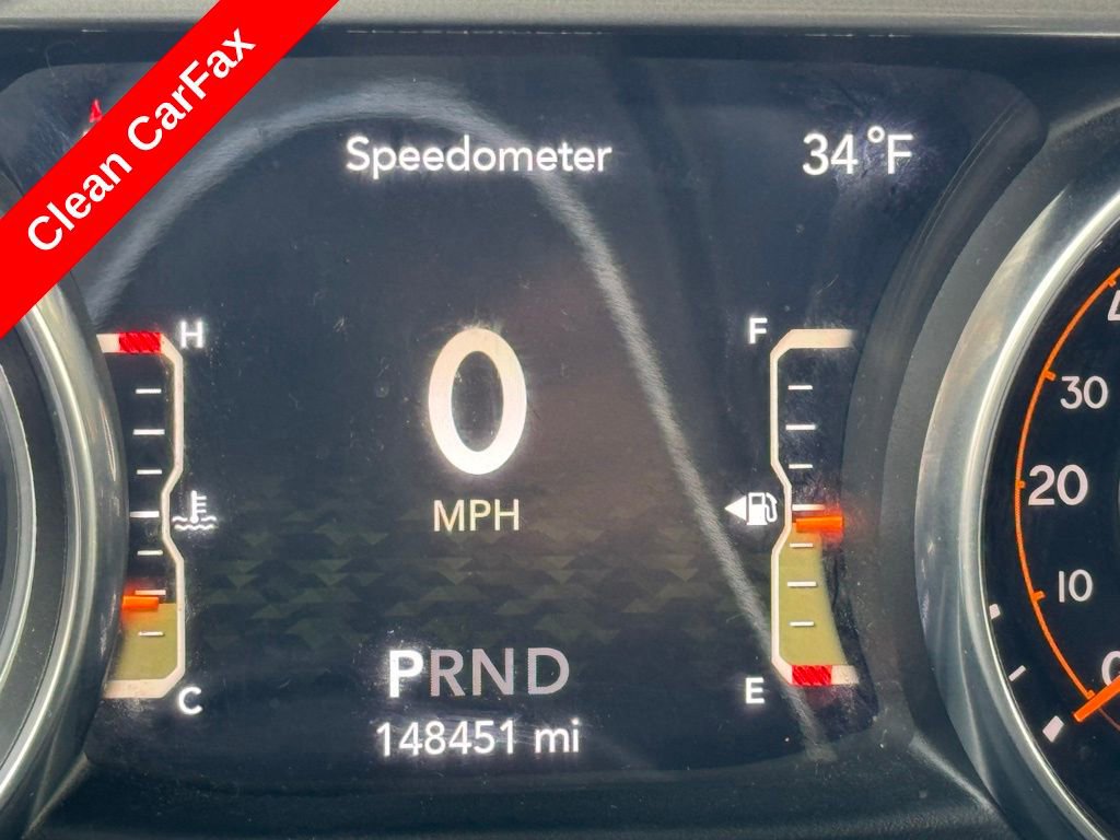 Used 2019 Jeep Wrangler Unlimited Sahara image 5