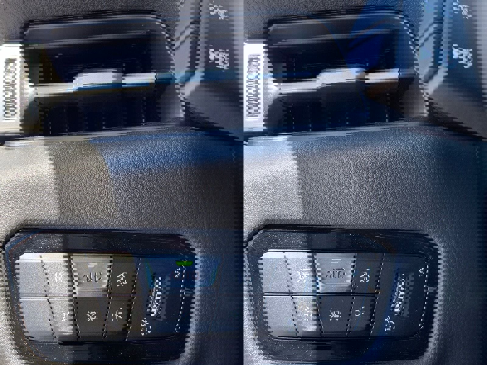 Used 2021 Toyota Supra w/ Safety & Technology Package image 28