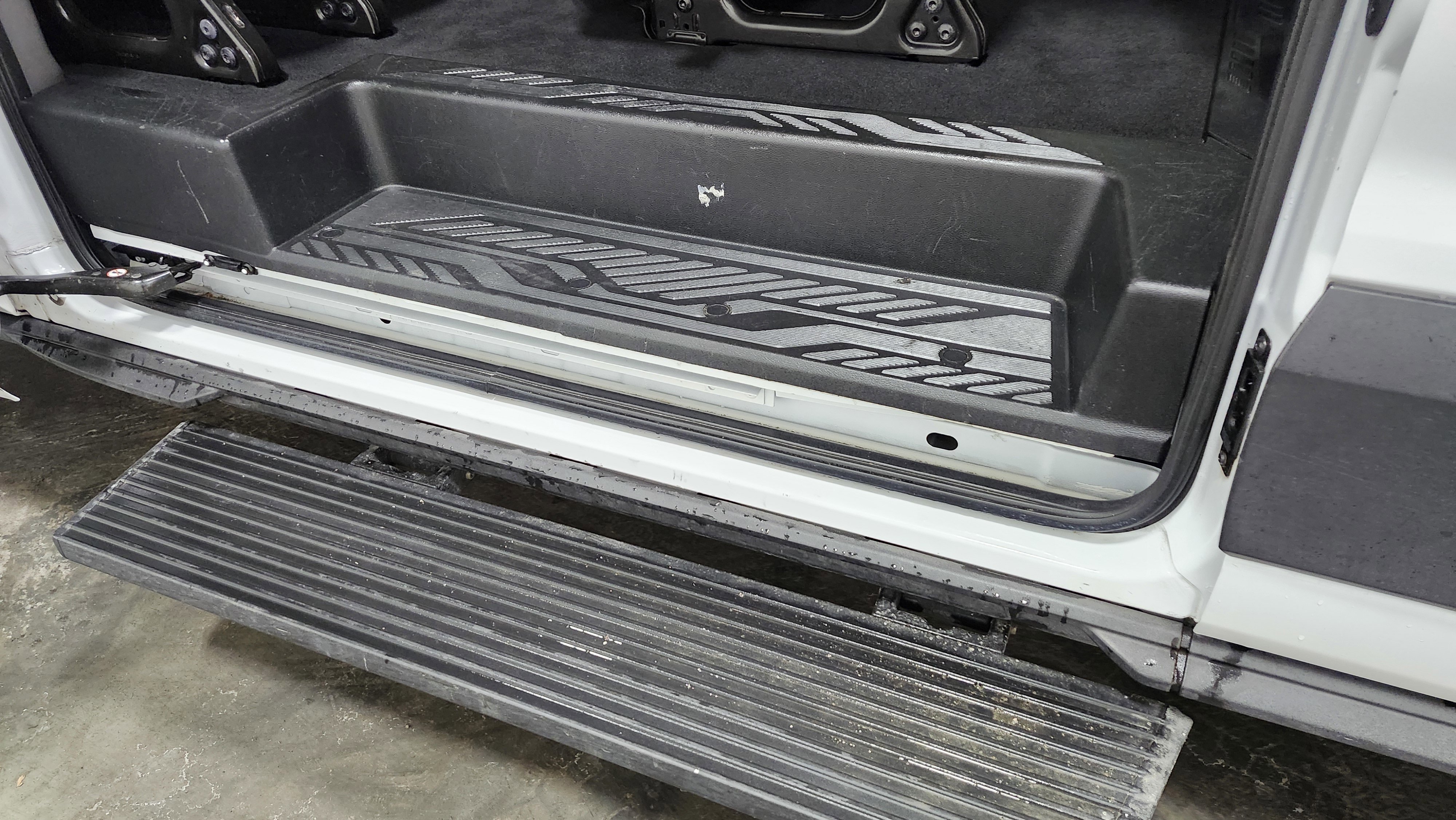 Used 2023 Ford Transit 350 XLT image 20