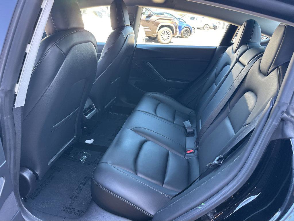Used 2021 Tesla Model 3 Standard Range Plus image 10