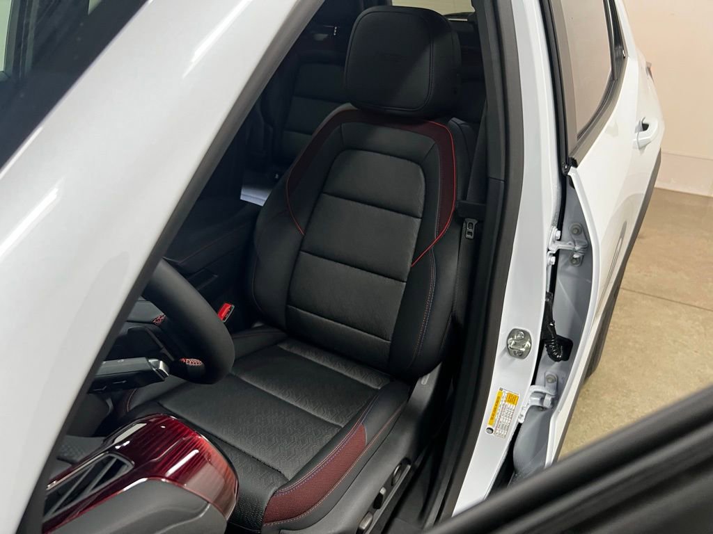 New 2026 Chevrolet Equinox RS w/ Convenience Package III image 31