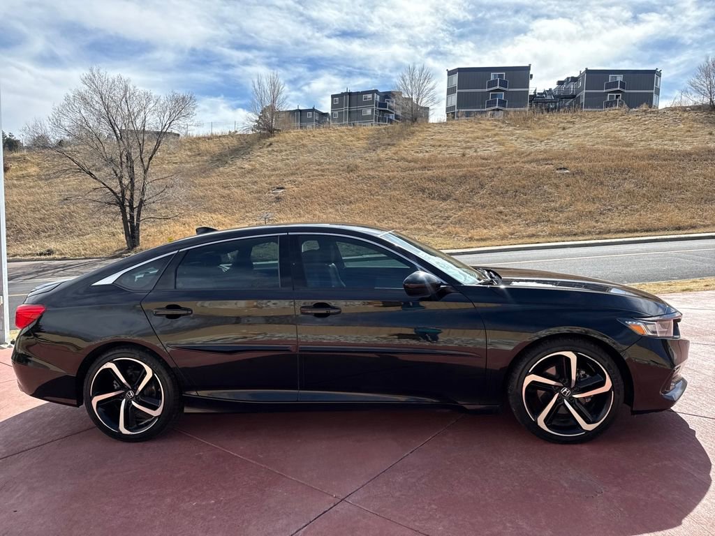 Used 2022 Honda Accord Sport image 9