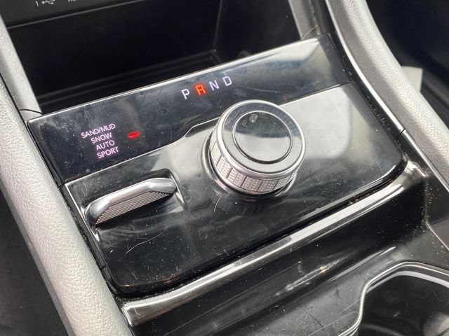 Used 2023 Jeep Grand Cherokee Limited AWD/4WD image 17