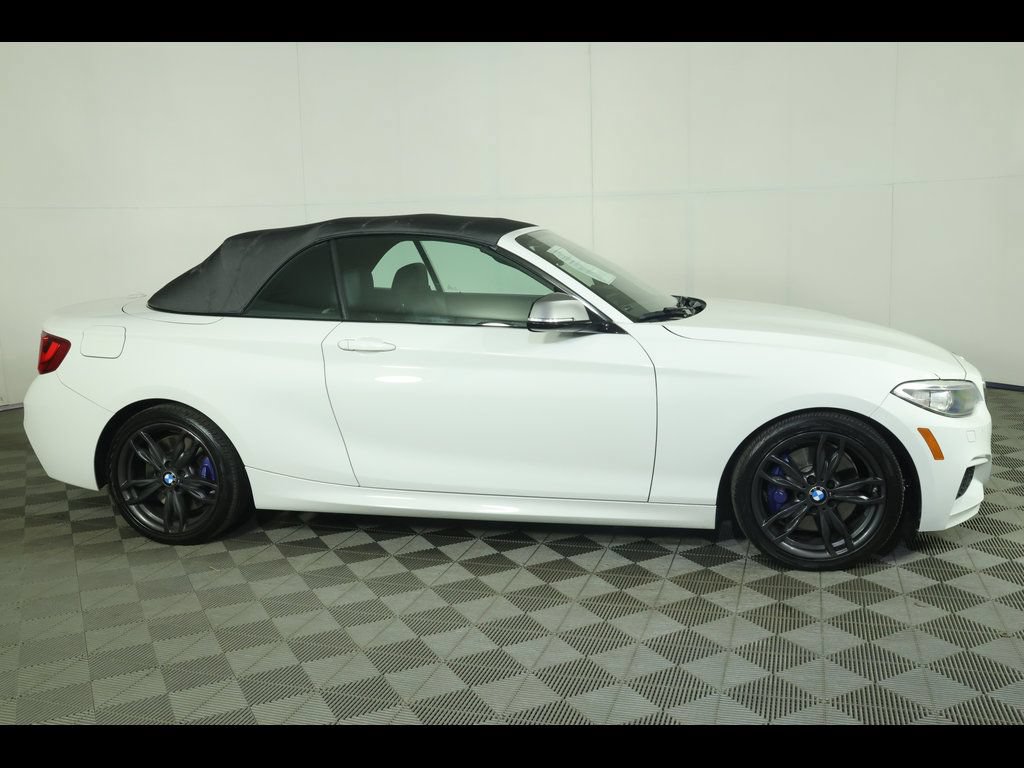 Used 2016 BMW M235i Convertible RWD image 12