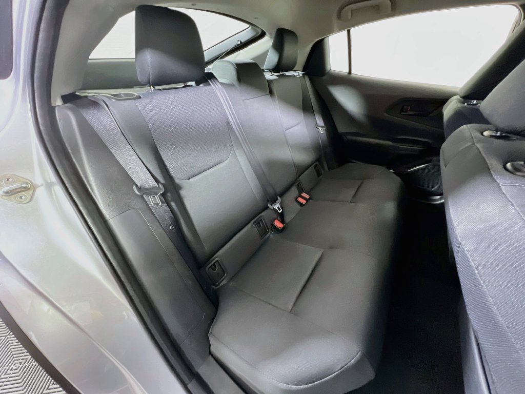 Certified 2025 Toyota Prius LE FWD image 23