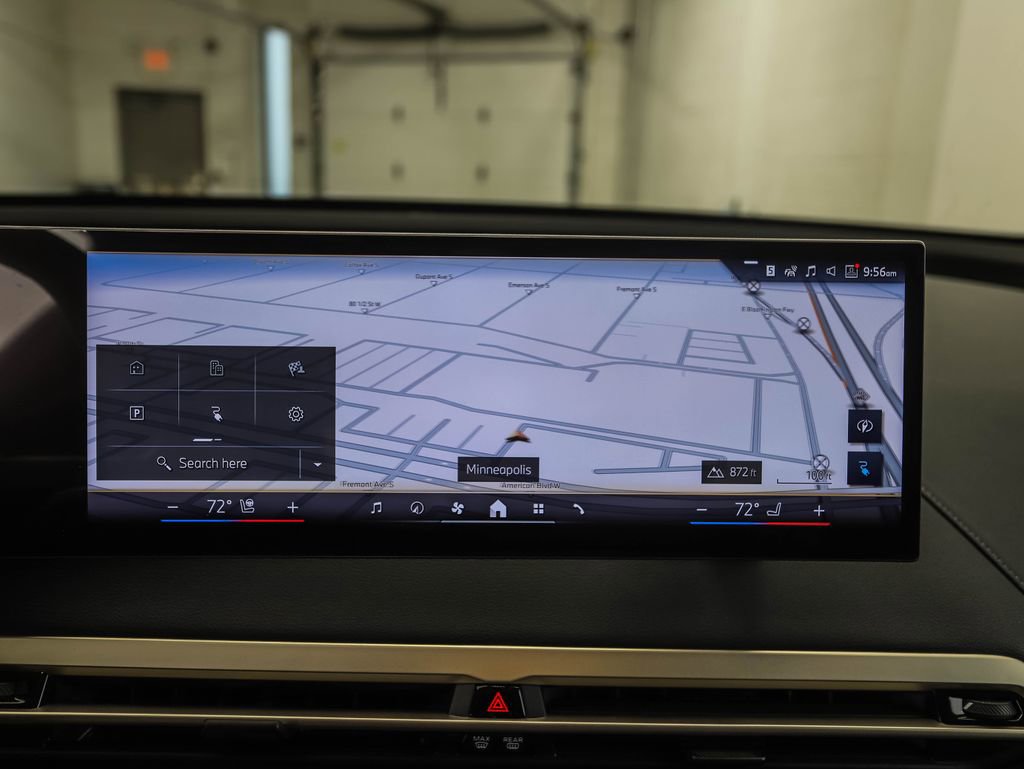 Used 2026 BMW iX xDrive60 w/ Premium Package image 17