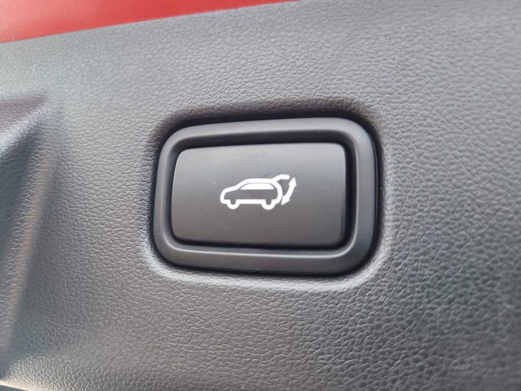 Used 2023 Hyundai Tucson Limited image 8