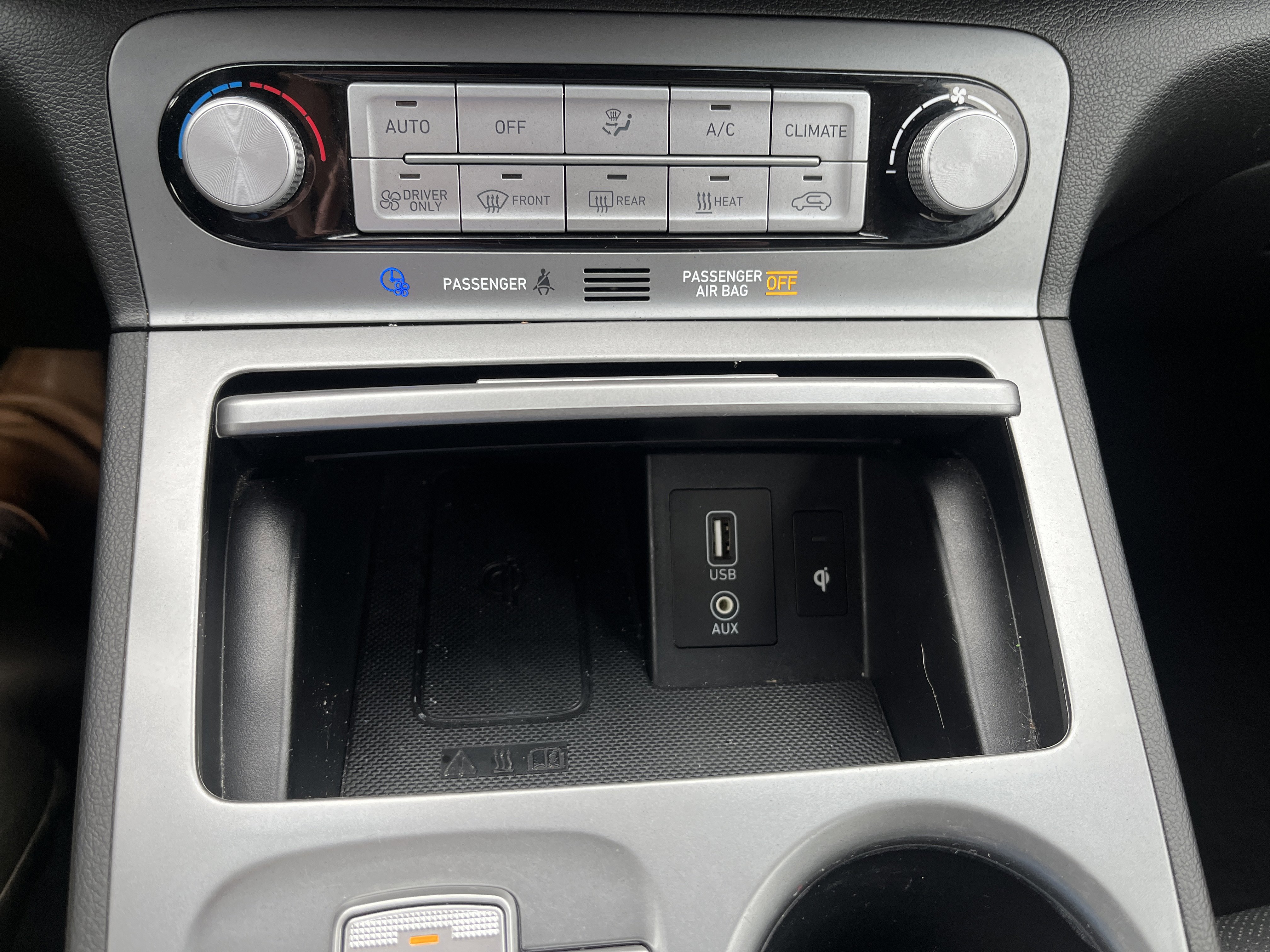 Used 2021 Hyundai Kona Limited FWD image 25