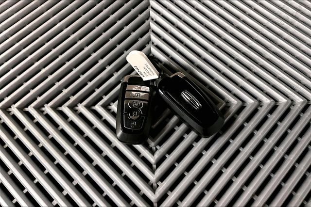 Used 2024 Lincoln Navigator Reserve w/ Monochromatic Package image 10