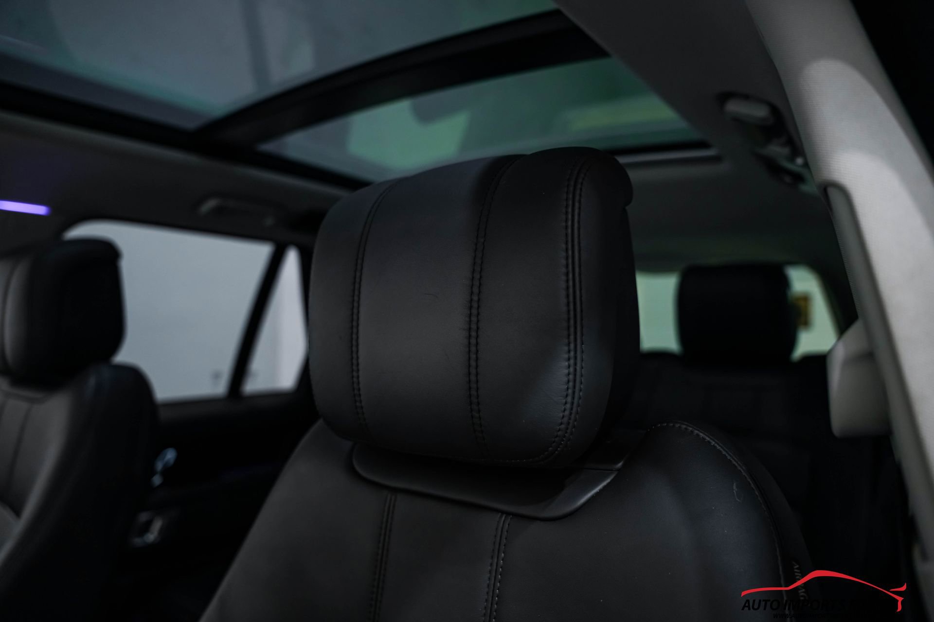 Used 2022 Land Rover Range Rover Westminster Edition image 38