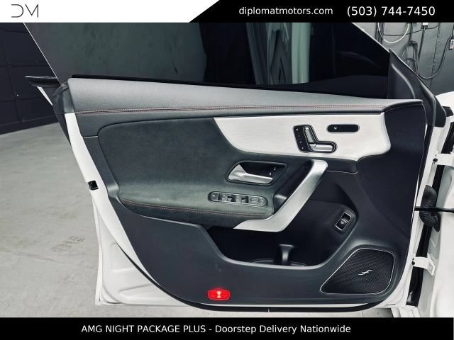 Used 2025 Mercedes-Benz CLA 35 AMG 4MATIC image 25