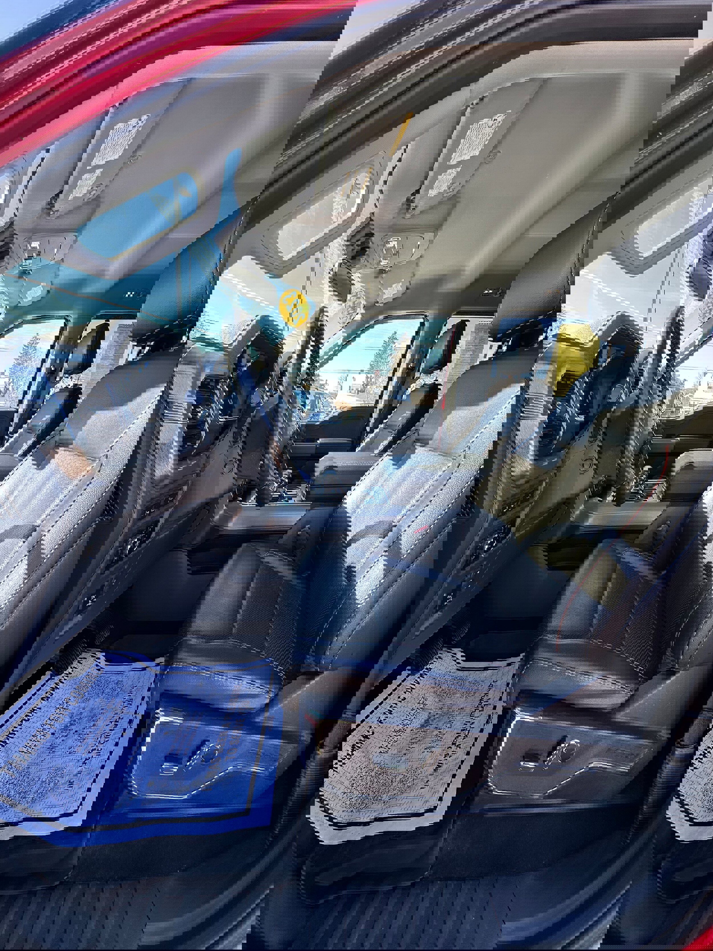 Used 2023 Ford F150 Lariat w/ Equipment Group 502A High image 9