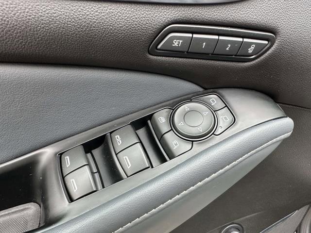 Used 2024 Buick Enclave Premium image 8