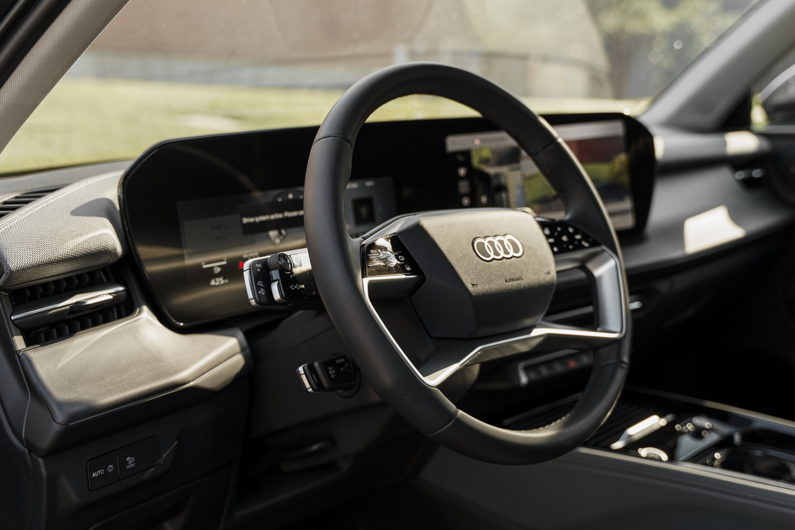 Certified 2026 Audi Q3 quattro 2.0T AWD/4WD image 9