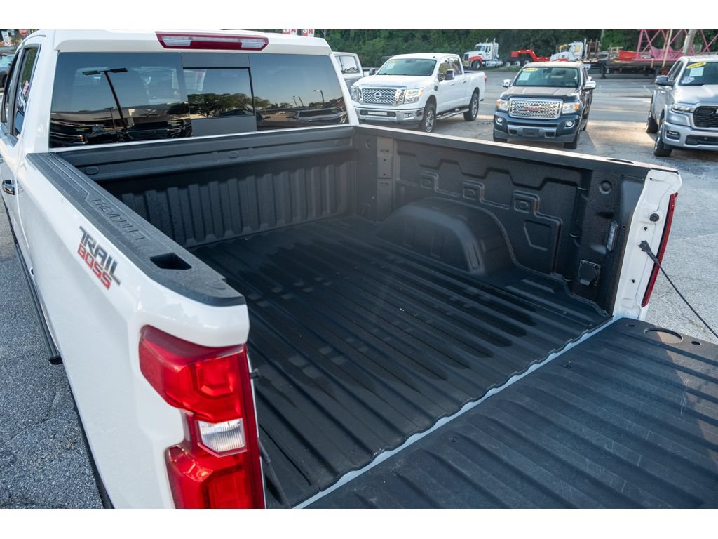 Used 2024 Chevrolet Silverado 1500 LT Trail Boss w/ Convenience Package II AWD/4WD image 33