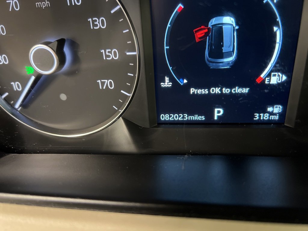 Used 2020 Land Rover Range Rover Velar S image 23