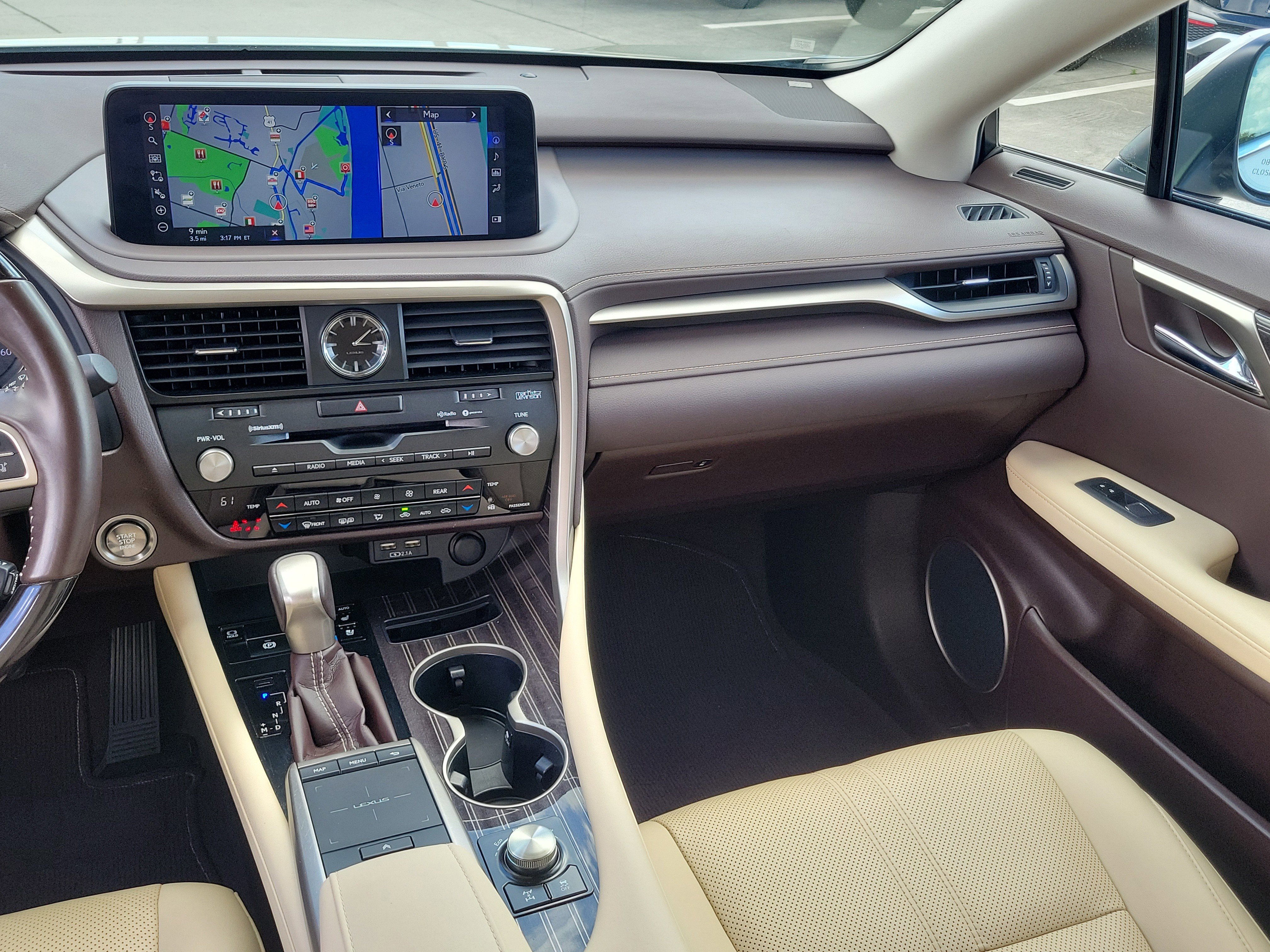 Used 2020 Lexus RX 350L Luxury w/ Accessory Package image 18