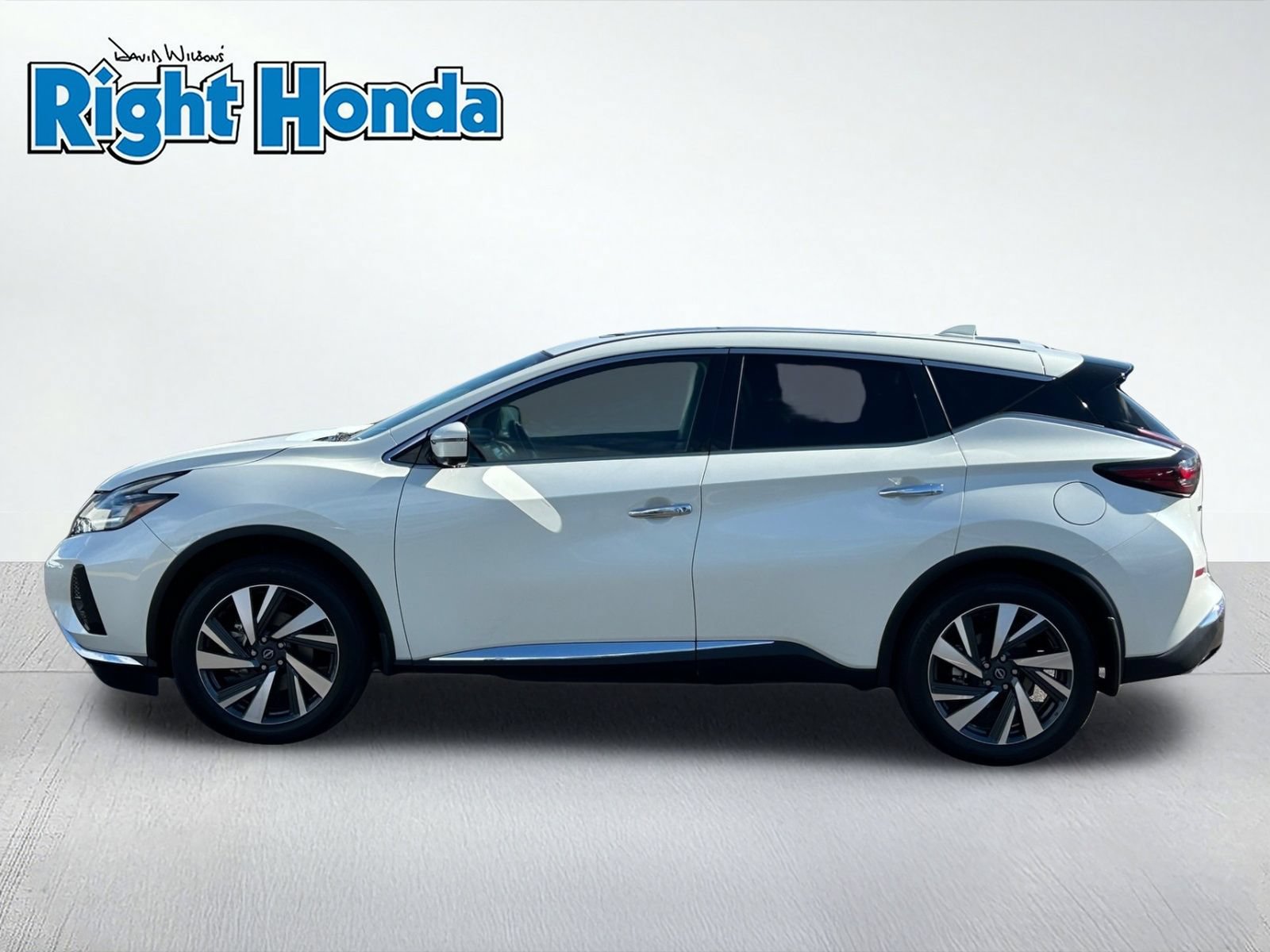 Used 2024 Nissan Murano SL FWD image 3