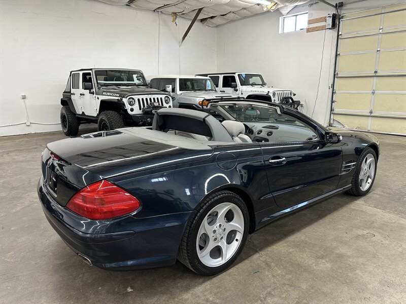Used 2005 Mercedes-Benz SL 500 w/ AMG Sport Pkg image 3