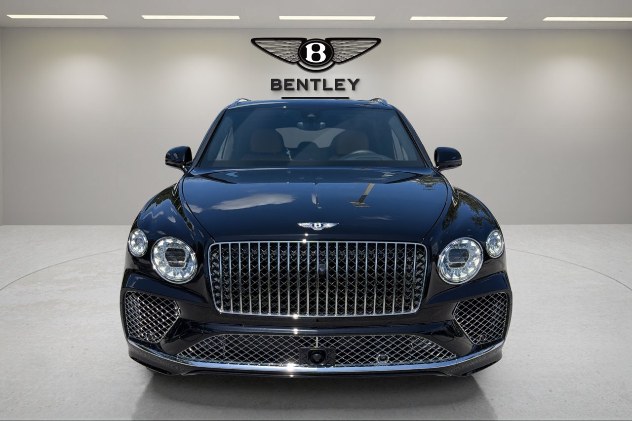 Used 2025 Bentley Bentayga AWD/4WD image 11