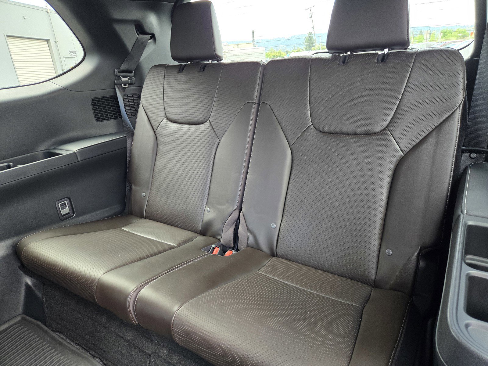 Certified 2024 Lexus TX 350 AWD w/ Captains Chair Package image 12
