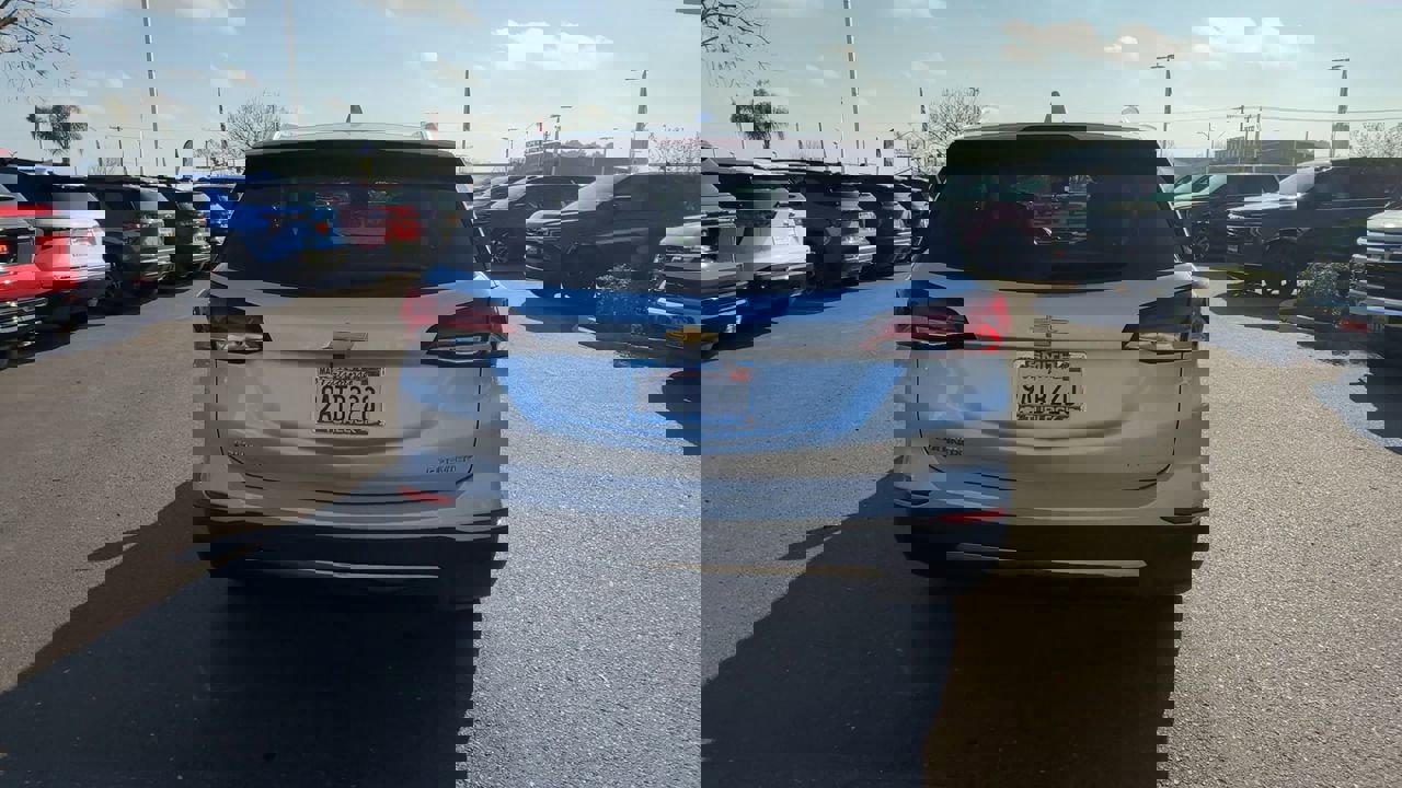 Used 2022 Chevrolet Equinox Premier image 6