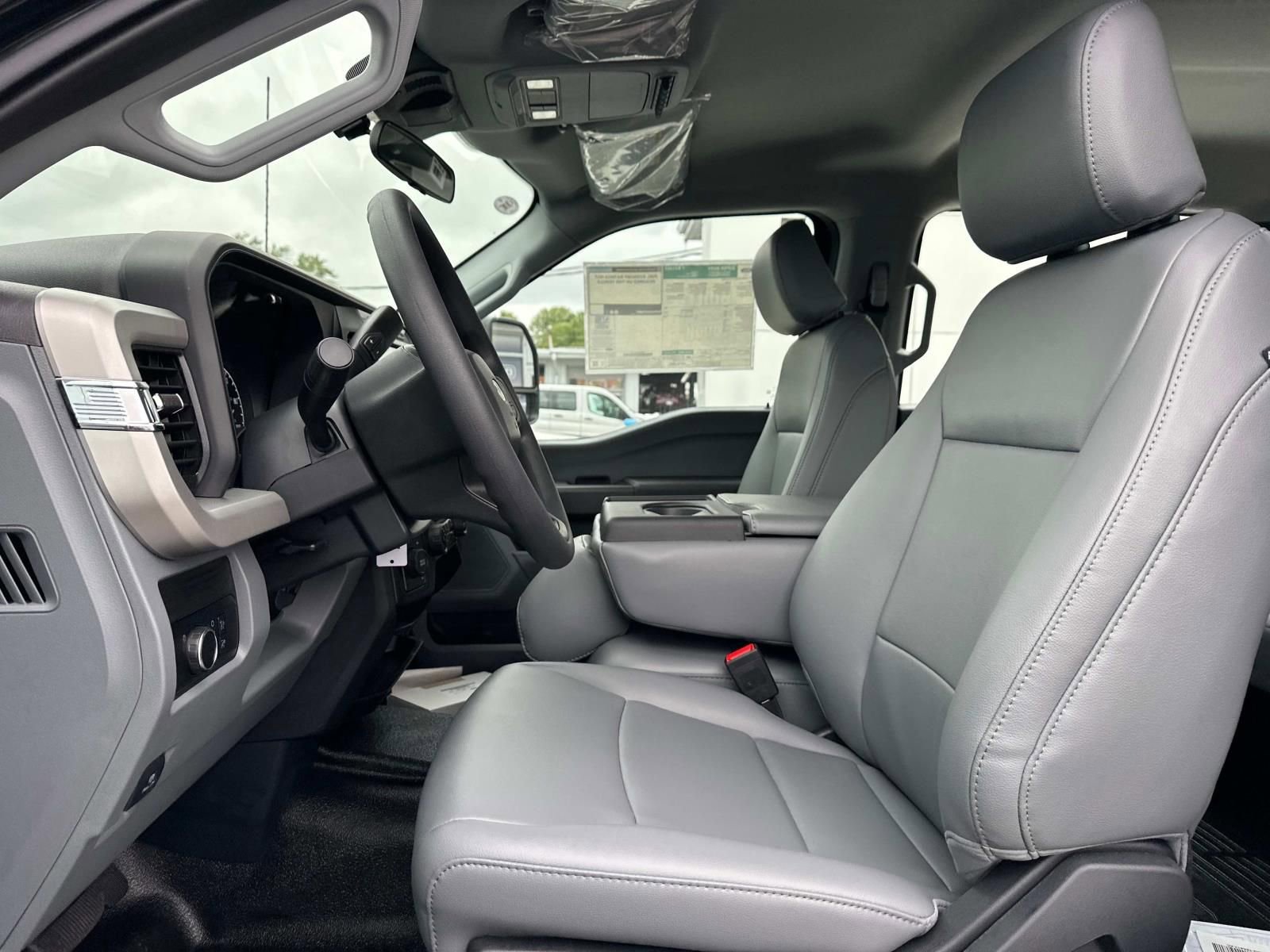 New 2024 Ford F550 4x4 Crew Cab Super Duty image 9