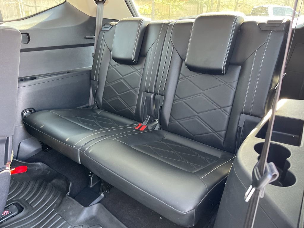 Used 2024 Volkswagen Atlas SE FWD image 19