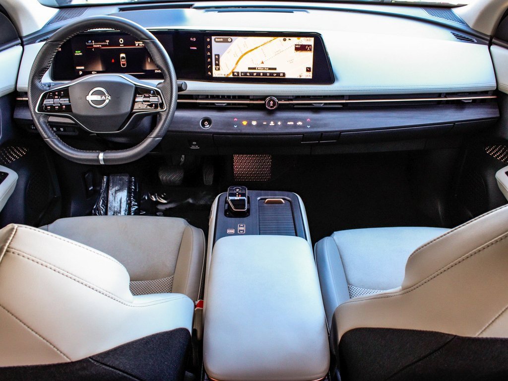 Used 2023 Nissan Ariya AWD image 38