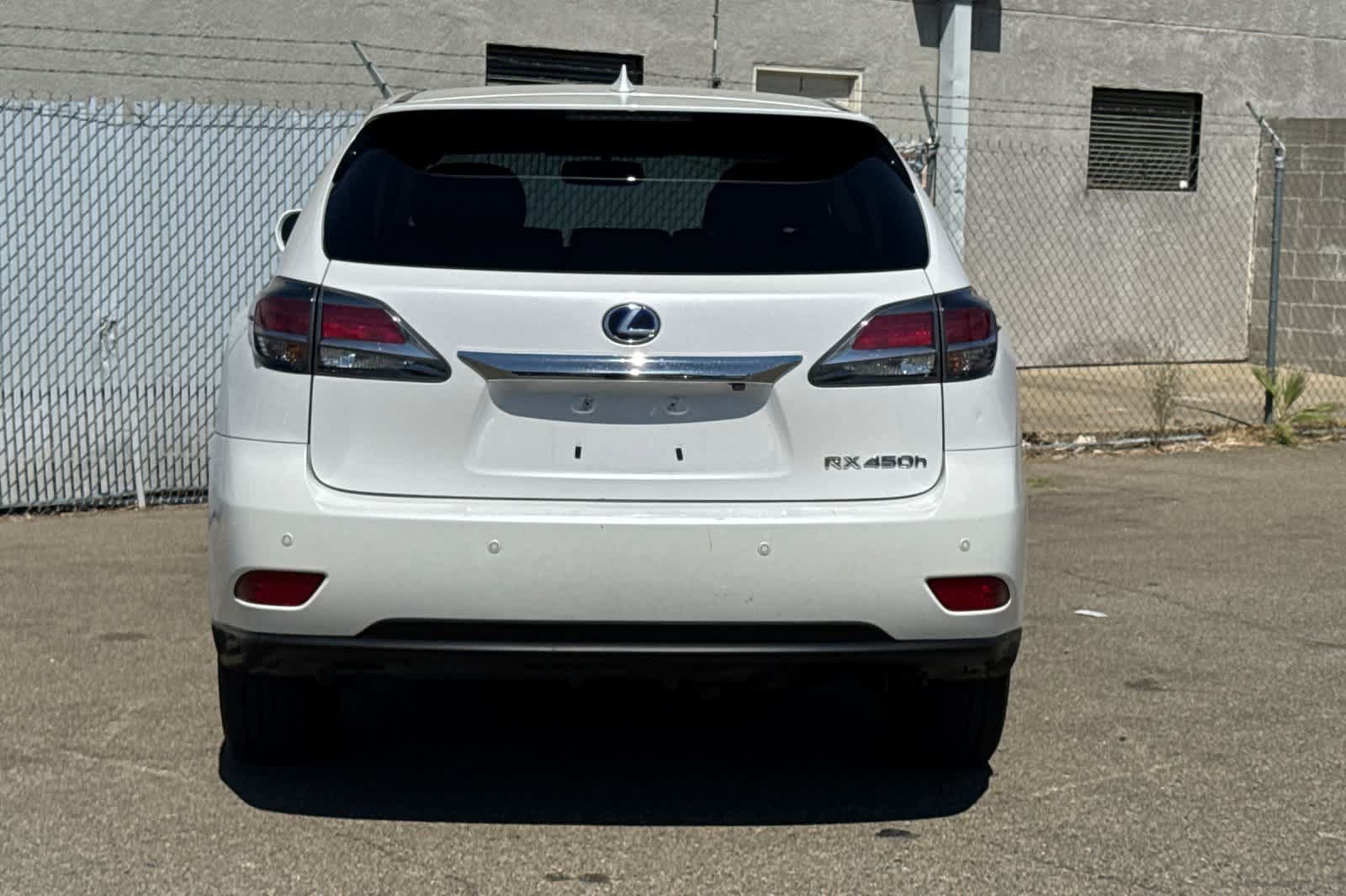 Used 2015 Lexus RX 450h FWD image 4