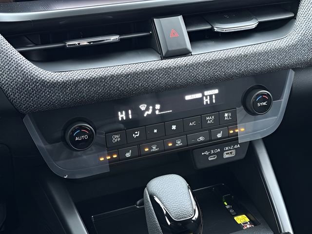 Used 2026 Subaru Outback Limited AWD/4WD image 18