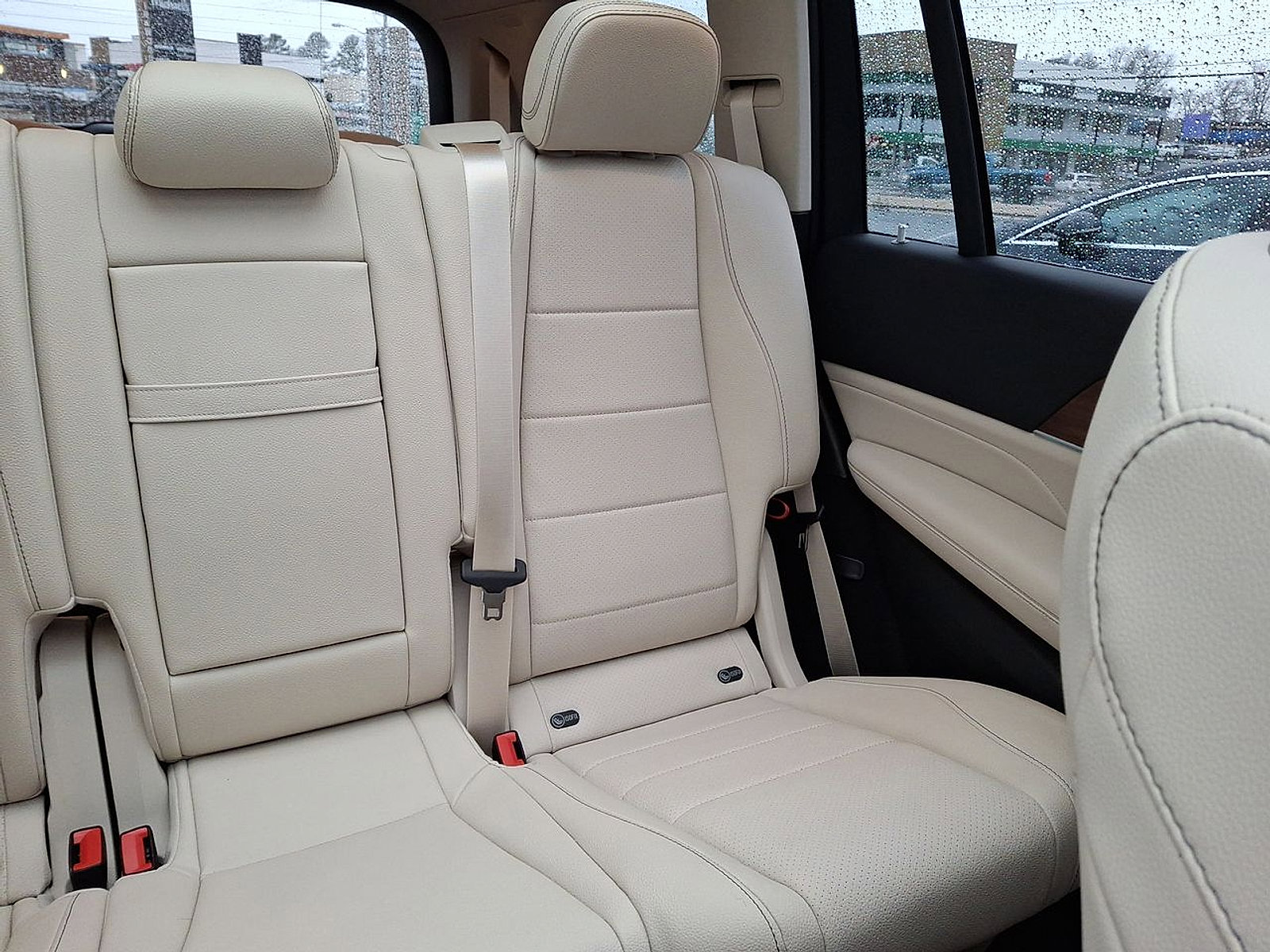 Used 2022 Mercedes-Benz GLS 450 4MATIC image 14