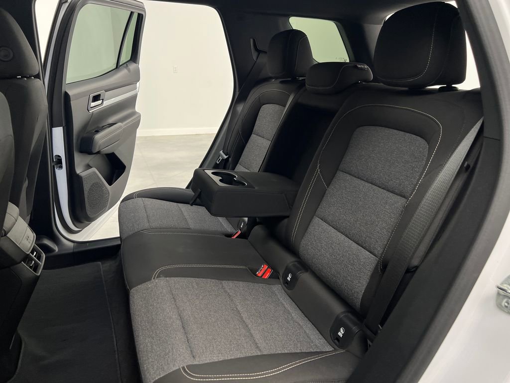 Used 2025 GMC Terrain Elevation AWD/4WD image 13