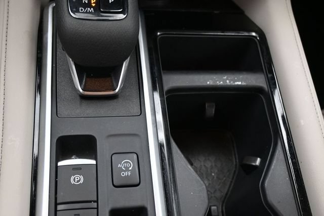 Used 2026 Nissan Pathfinder SL FWD image 36