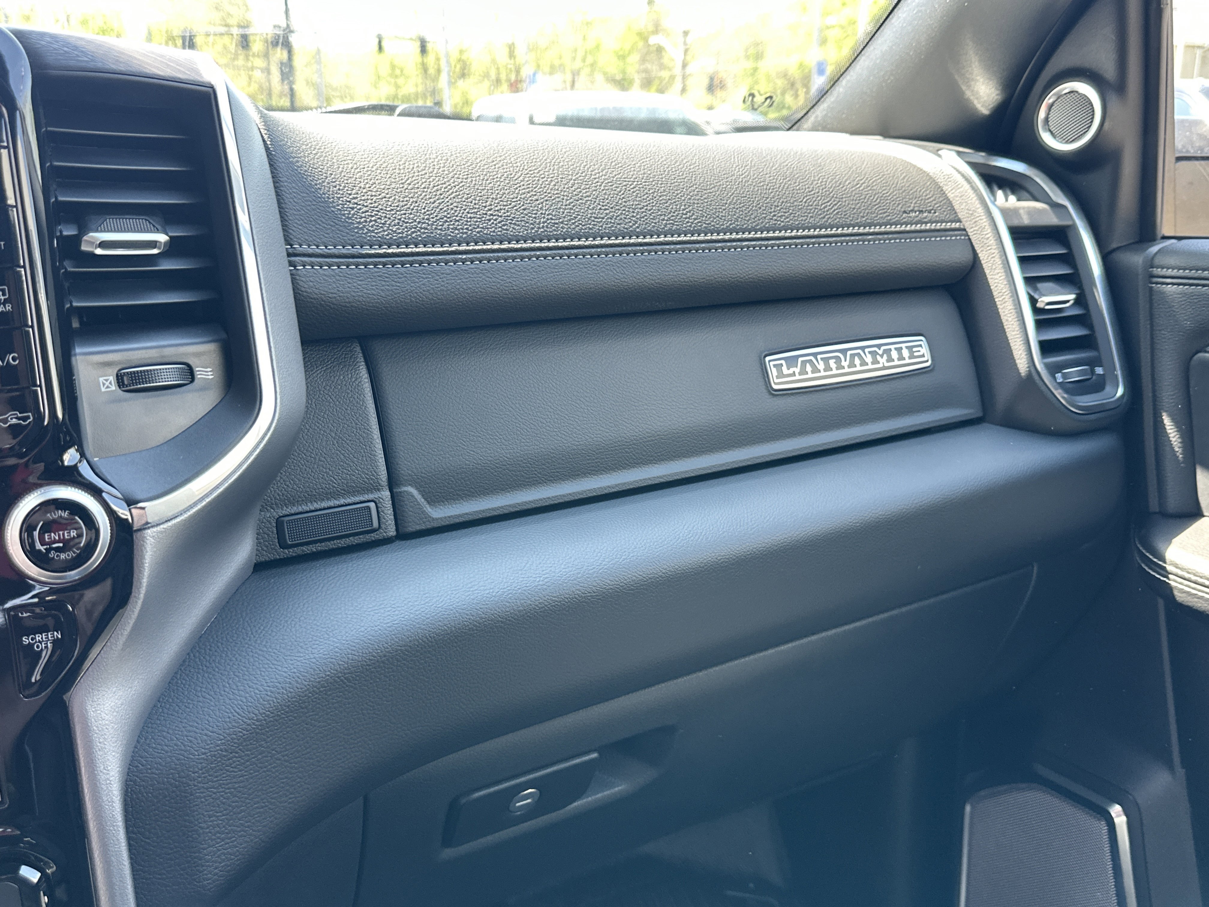New 2026 RAM 5500 4x4 Crew Cab w/ Laramie Trim Package image 6
