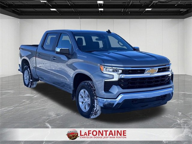 Used 2025 Chevrolet Silverado 1500 LT image 7