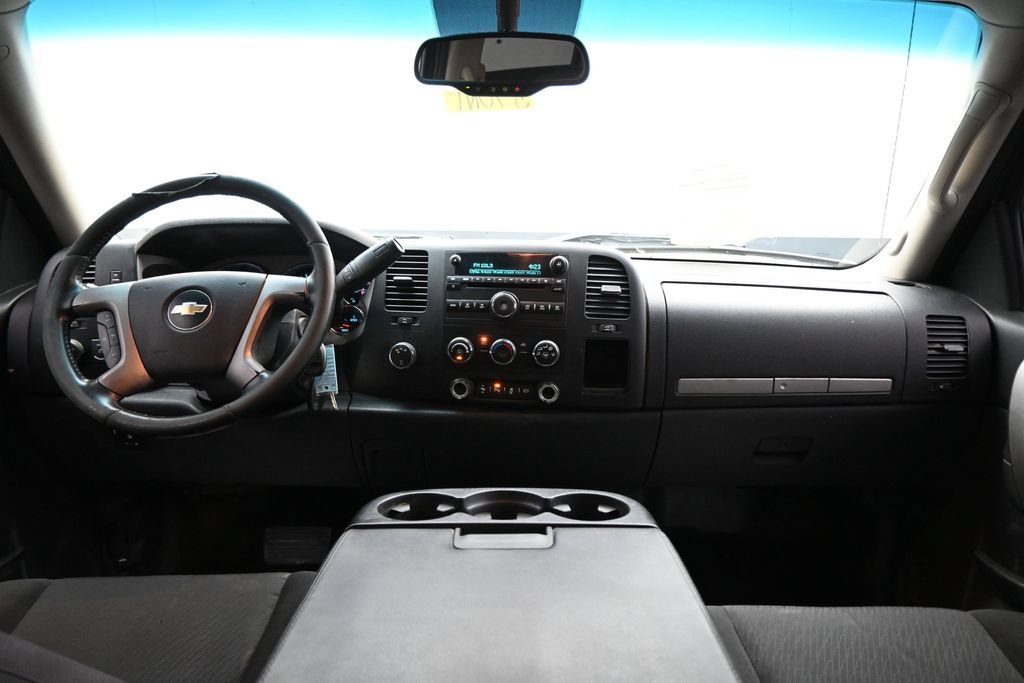 Used 2013 Chevrolet Silverado 2500 LT w/ Convenience Package AWD/4WD image 13