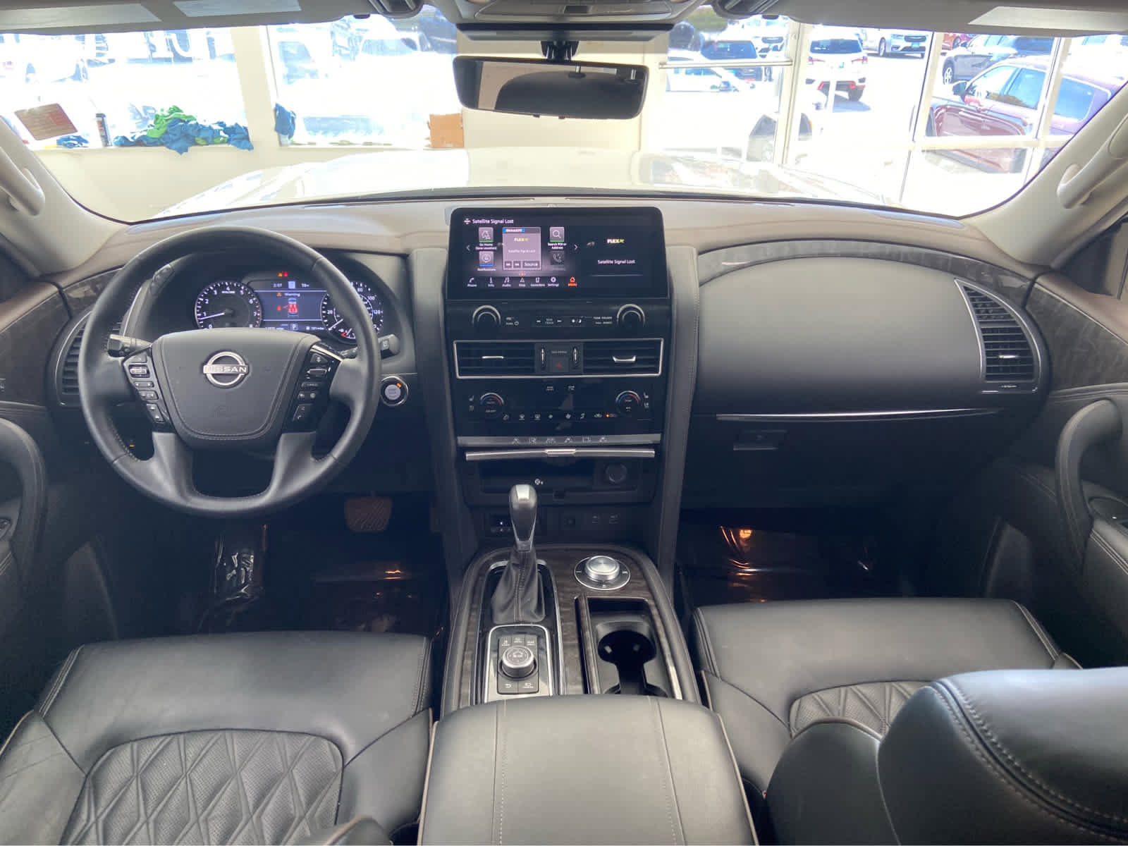 Used 2024 Nissan Armada Platinum w/ Captain's Chairs Package image 22