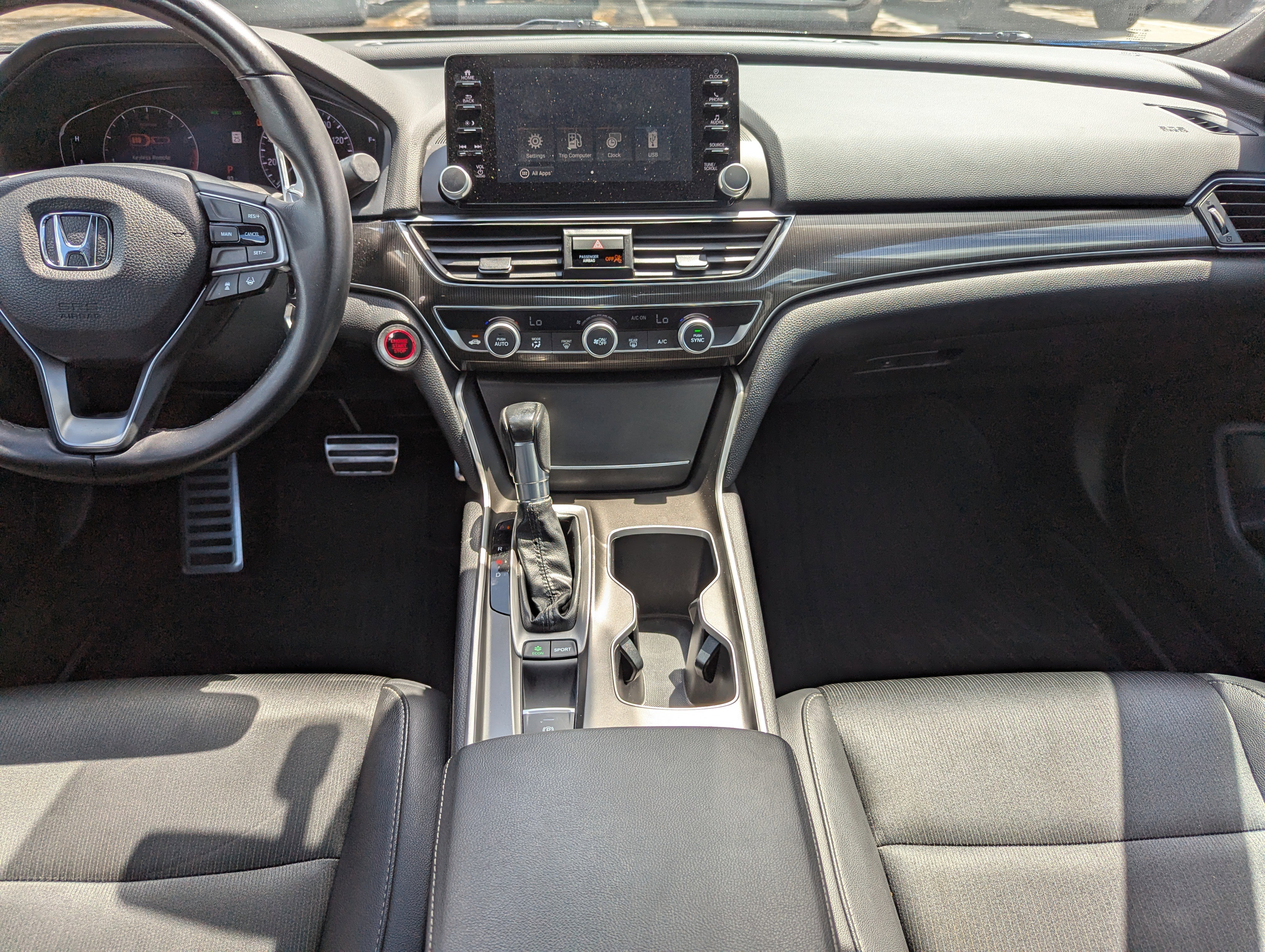 Used 2019 Honda Accord Sport image 14