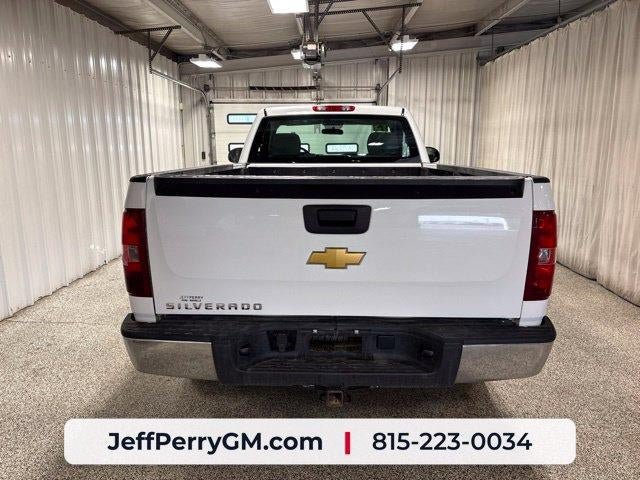 Used 2013 Chevrolet Silverado 1500 W/T RWD image 4