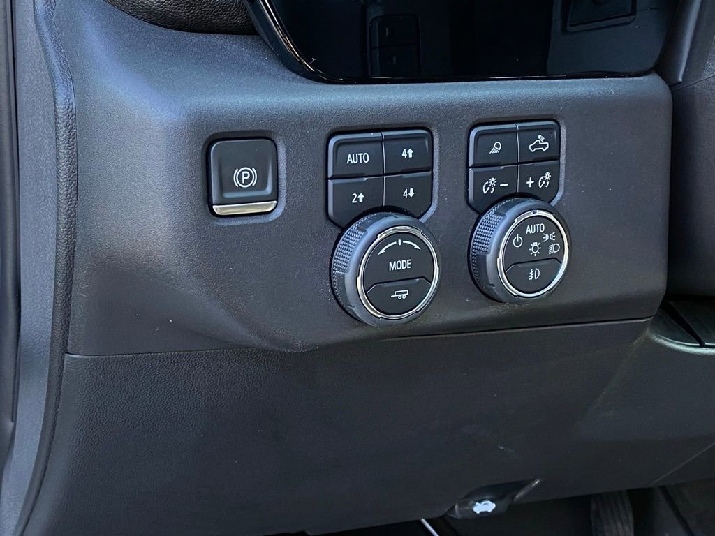Used 2023 Chevrolet Silverado 1500 LTZ image 12
