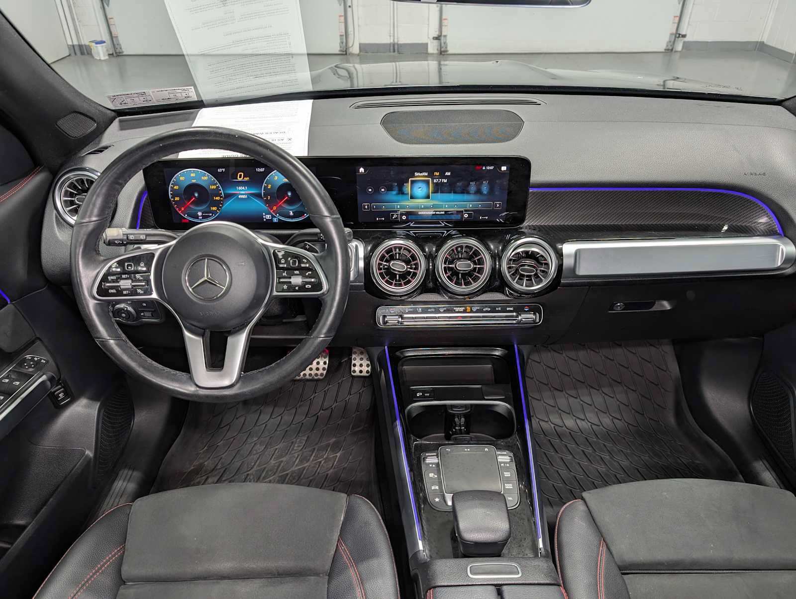 Used 2023 Mercedes-Benz GLB 250 4MATIC image 18