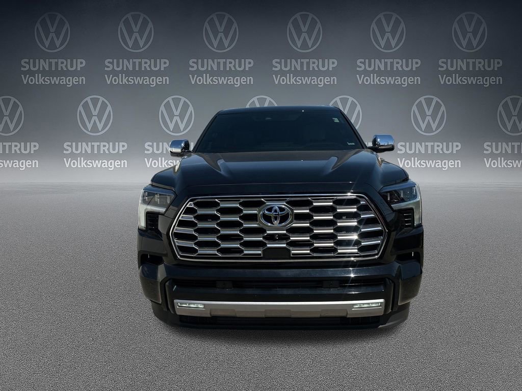 Used 2024 Toyota Sequoia Capstone AWD/4WD image 43