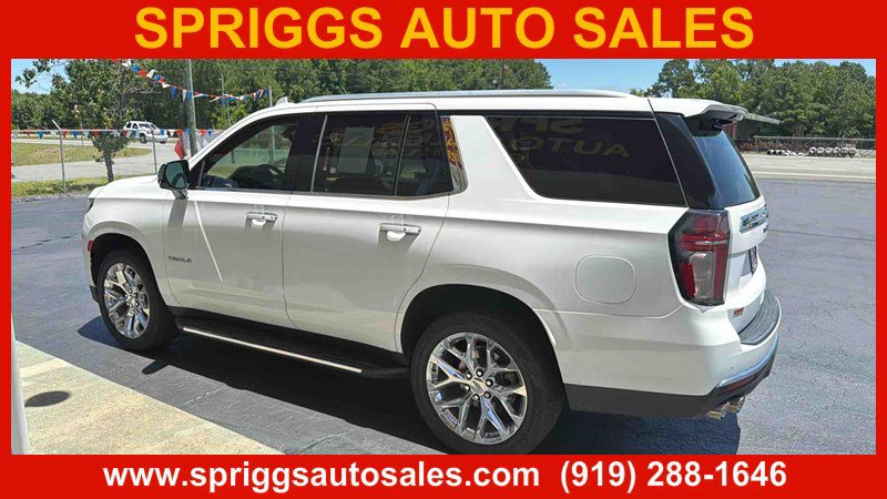 Used 2023 Chevrolet Tahoe Premier AWD/4WD image 3