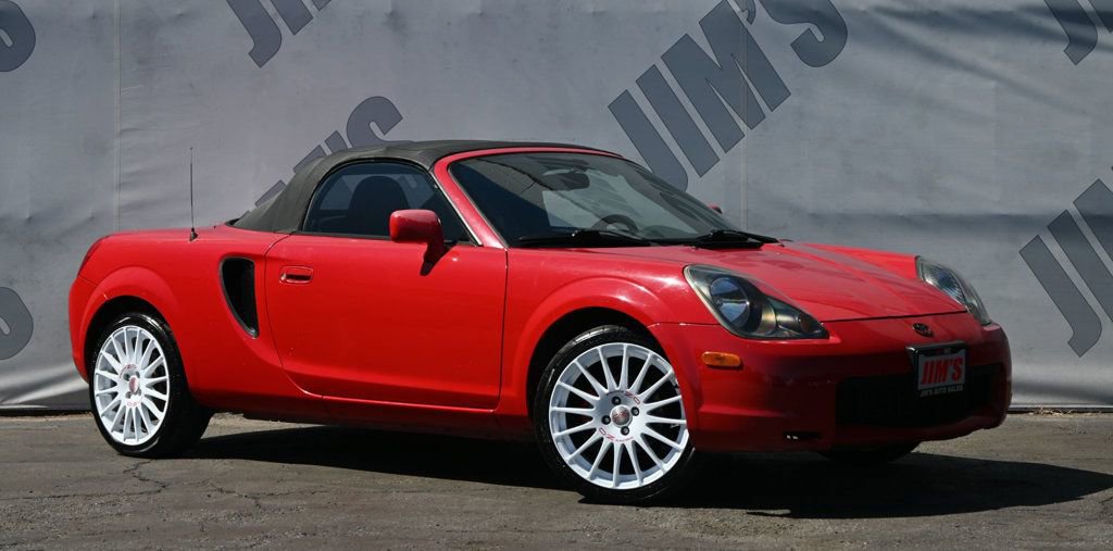 Used 2002 Toyota MR2 image 3